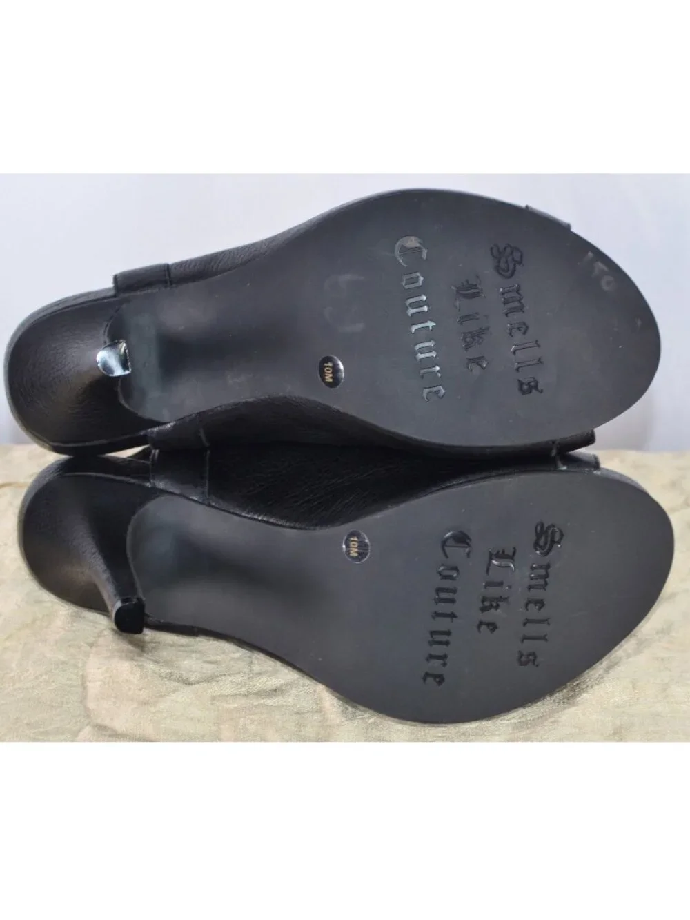Juicy Couture Leather Front Zip Peep Toe Sling Back Heels Black Size 10
